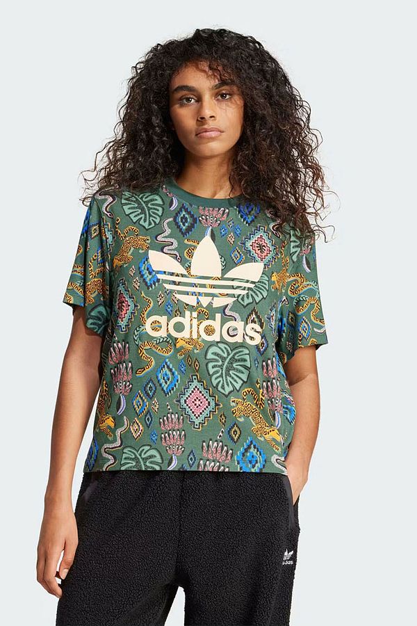 adidas Farm Tee Women Iw0795 Model Trendyol