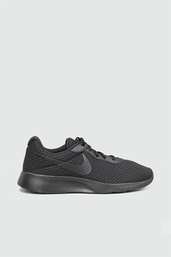 Nike tanjun all black mens clearance