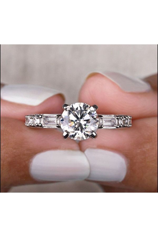 reyselstyle Baguette Single Stone Promise and Engagement Ring Decorated with Stones Trendyol