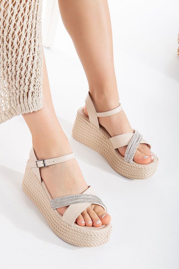 Stylish high heel sandals shop