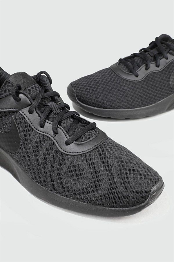 Nike tanjun size 8 clearance