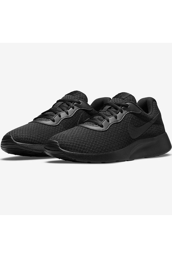 Nike tanjun womens running shoes black clearance