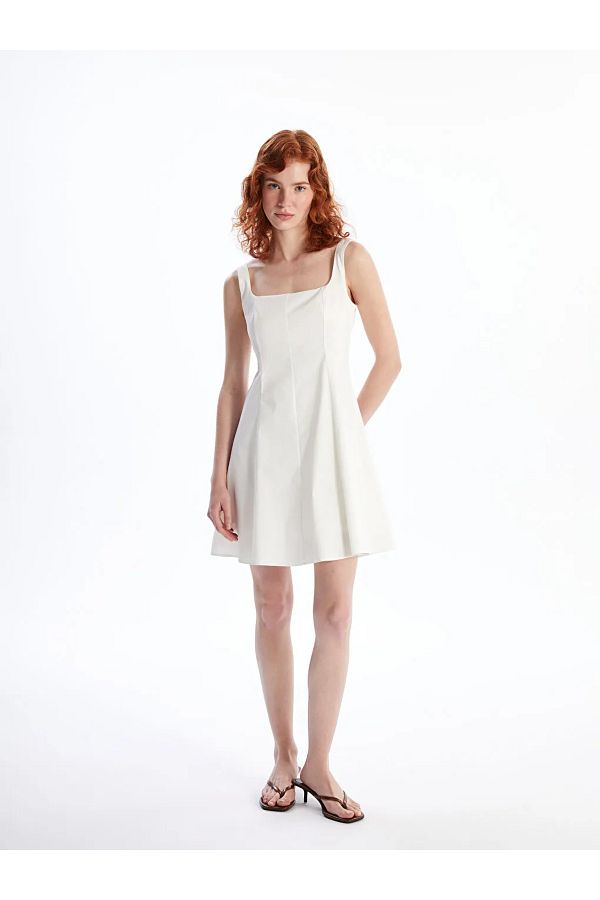 LC Waikiki-LCW Vision Popeline Damenkleid – Weißer quadratischer Kragen 1