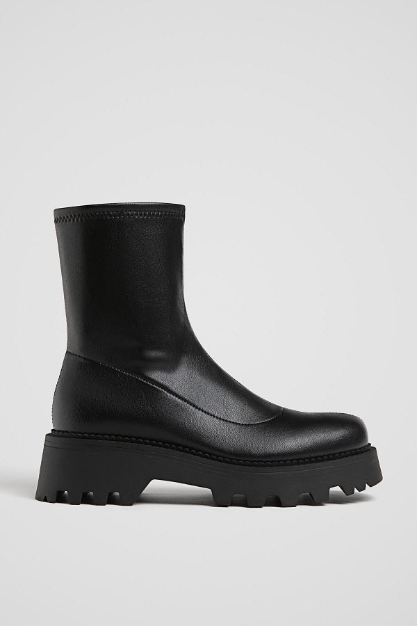 Stradivarius Ankle Boots Black Flat Trendyol