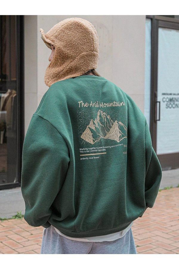 Know Women s Green Arid Mountain Printed Oversize Sweatshirt Trendyol