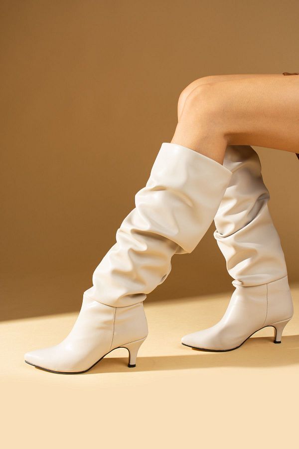 Below the knee heeled boots outlet