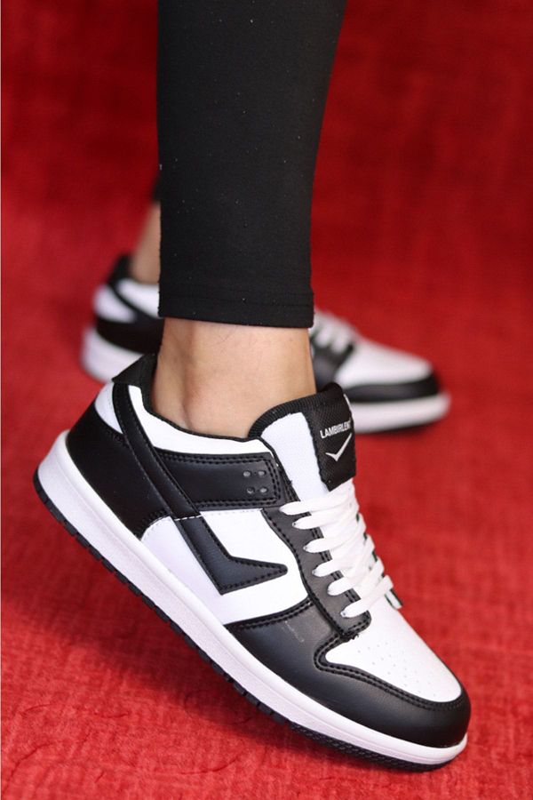 Flat sole sports shoes online