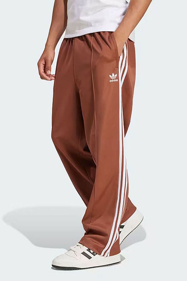 Adidas men's baggy sweatpants hot sale