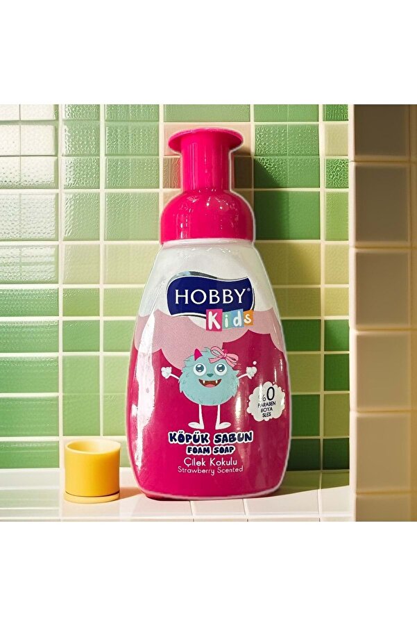 Hobby Kids Çocuklar Için Köpük Sabun Çilek Kokulu 200 Ml.