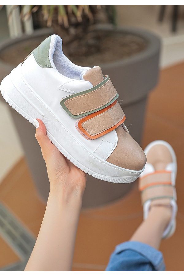 Cream colored tennis shoes outlet