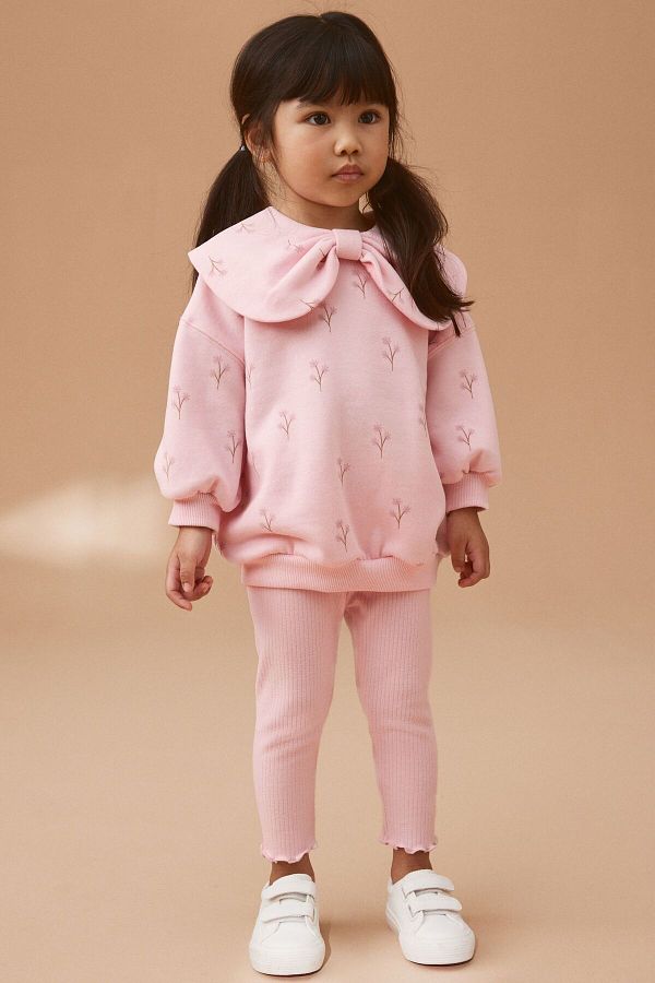 Pink sweater and leggings set shop