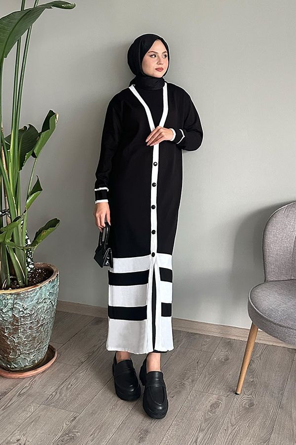 InStyle-سترة تريكو سوداء طويلة - تفاصيل مخططة 1