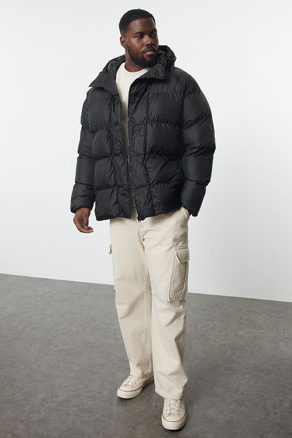 Trendyol Collection-Fekete Oversize szélálló téli pufferkabát - TMNAW25AW00000 1