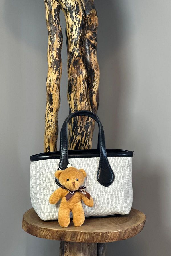 Les Crioch Women s Black Straw Bag Small Size Hand and Shoulder Bag with Teddy Bear and Lining Trendyol