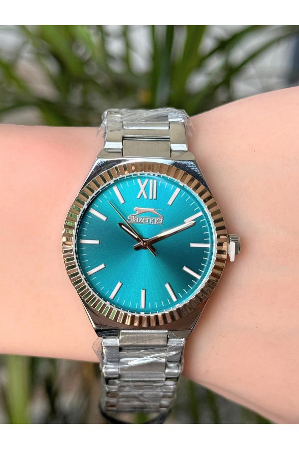 Slazenger water resistant watch top