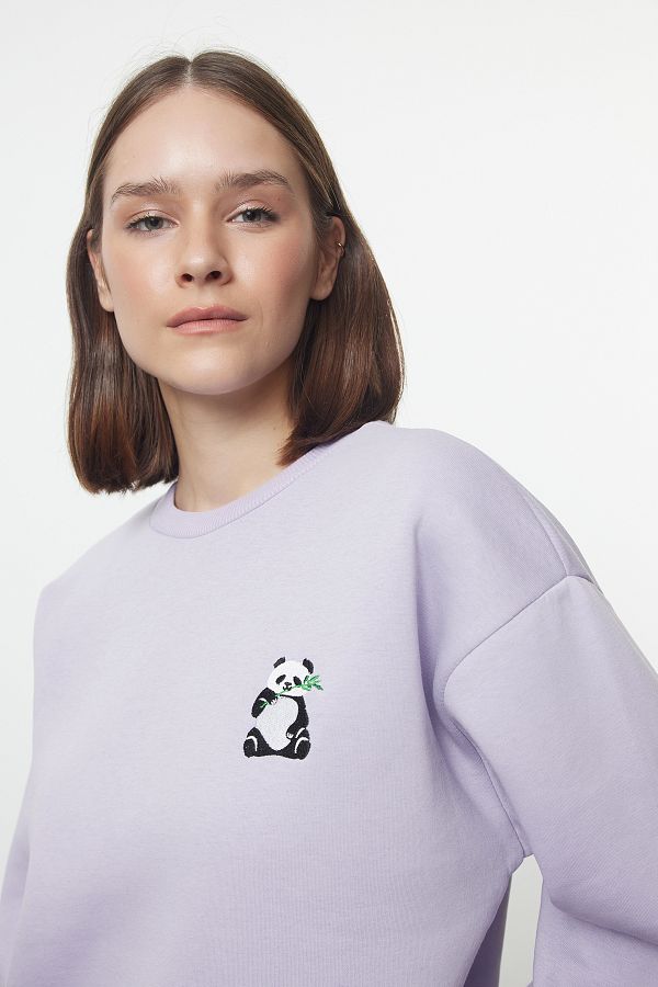 Trendyol Collection Lilac Embroidered Regular Cut Fleece Sweatshirt Twoaw24sw00196 Trendyol