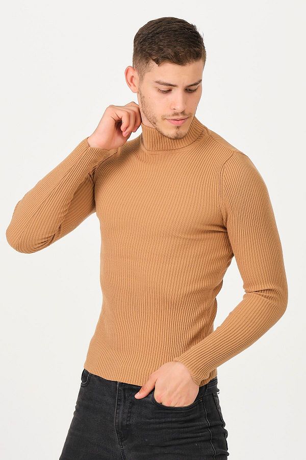 Thin cream sweater on sale