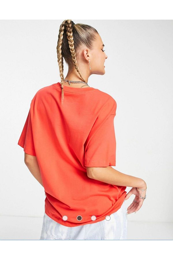Nike boyfriend t shirt orange online