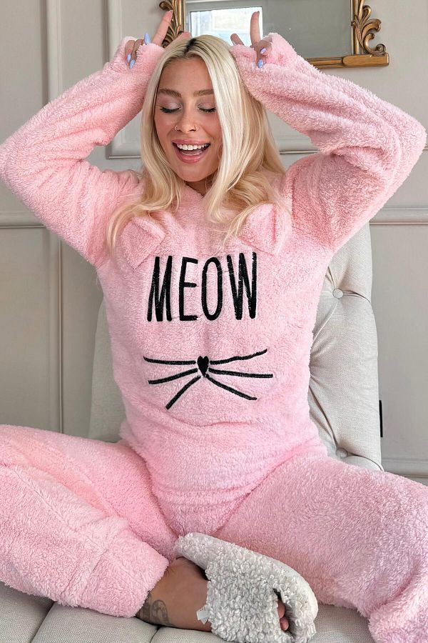 Pijamaevi-Salmon Meow Patterned Full Plush Pajama Set 1