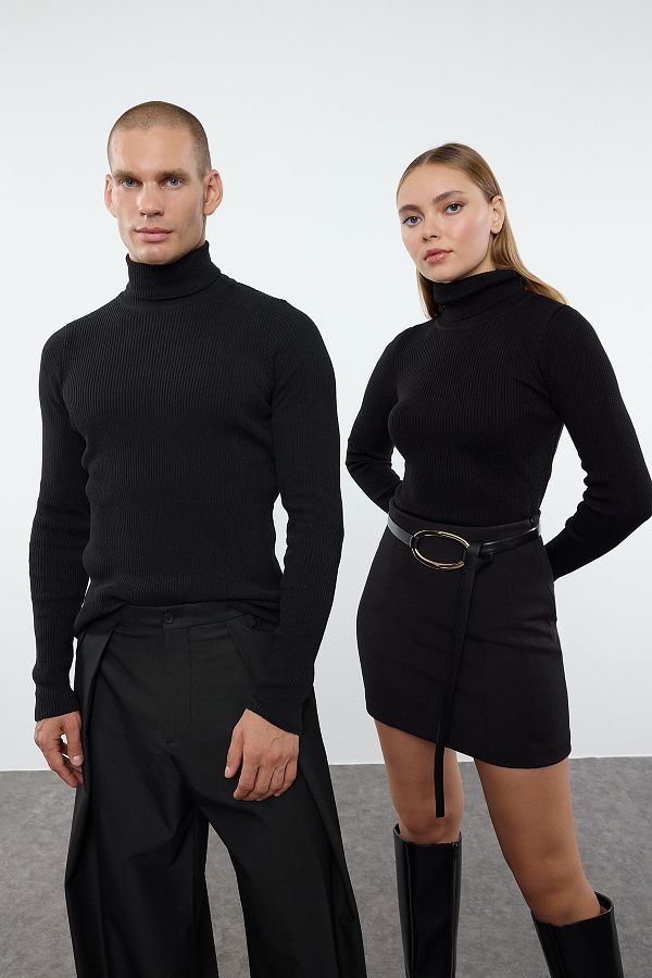 Slim fit turtlenecks 2025