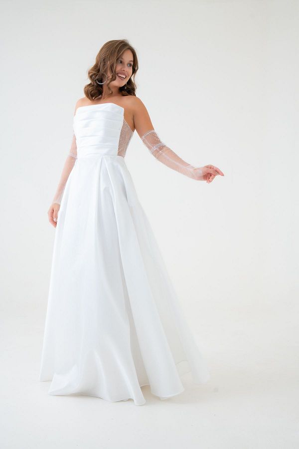 Jovian White Intens Jewelled Pleat Chest Detailed Long Women s Evening Dress Trendyol