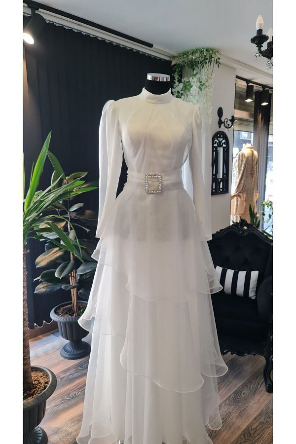 makbuleofficial-Ecru White Organza Hijab After Party Engagement Wedding Dress 1