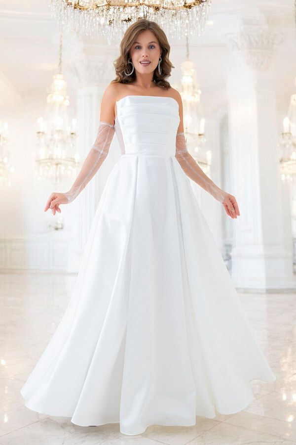 Jovian white bridal store