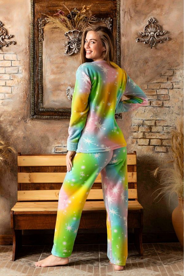 Sude HOMEWEAR Rainbow Glitter Patterned Plush Pajama Set Trendyol