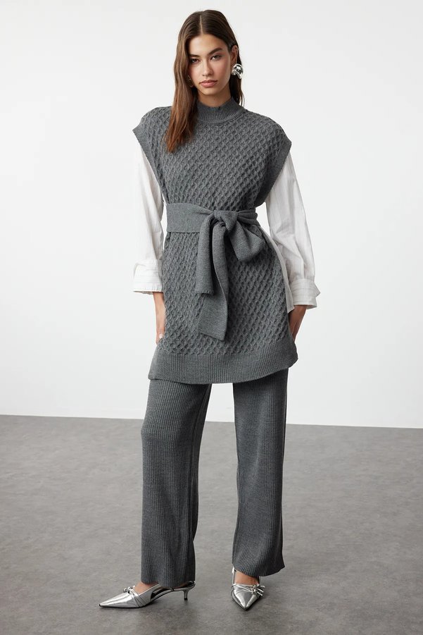 Trendyol Modest Anthracite Belted Brass Knitted Sweater-Pants Knitwear Top and Bottom Set TCTAW24US00045