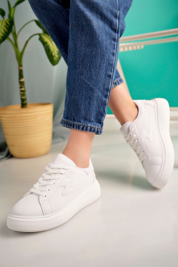Pelin Ayakkab Zerenyus Women s White Thick Sole Sneakers Sneakers Trendyol