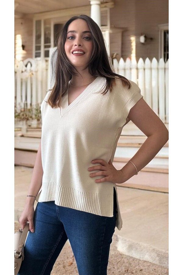 Sweater long in back short in front on sale