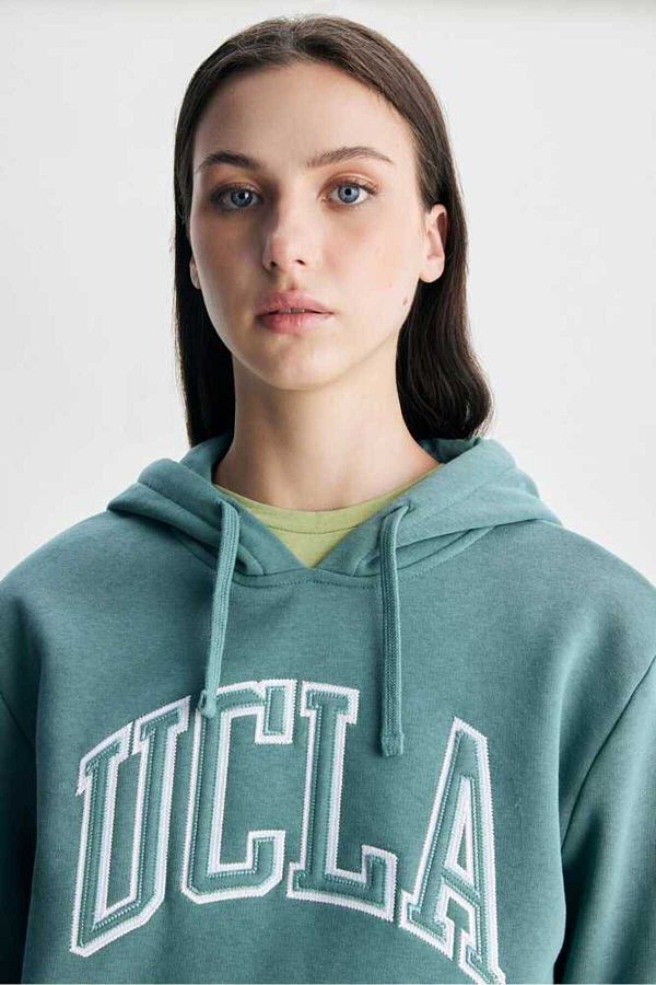 Ucla RILEY Green Hooded Embroidered Standard Fit Women s Sweatshirt Trendyol