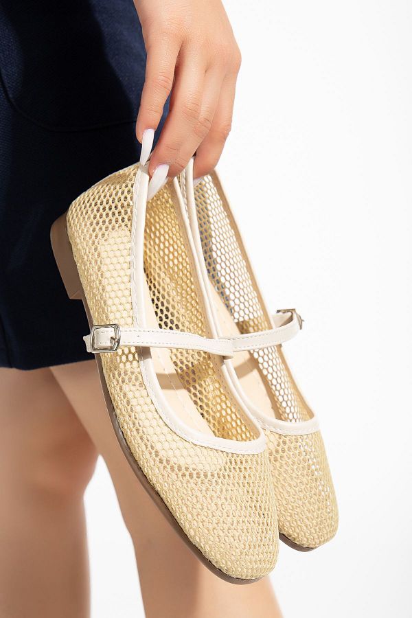 Single strap flats hotsell