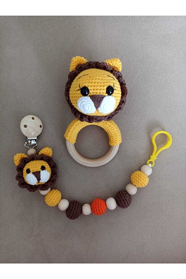 ElisaToys Amigurumi Aslan Yenidoğan Çıngırak Ve Emzik Zinciri Set
