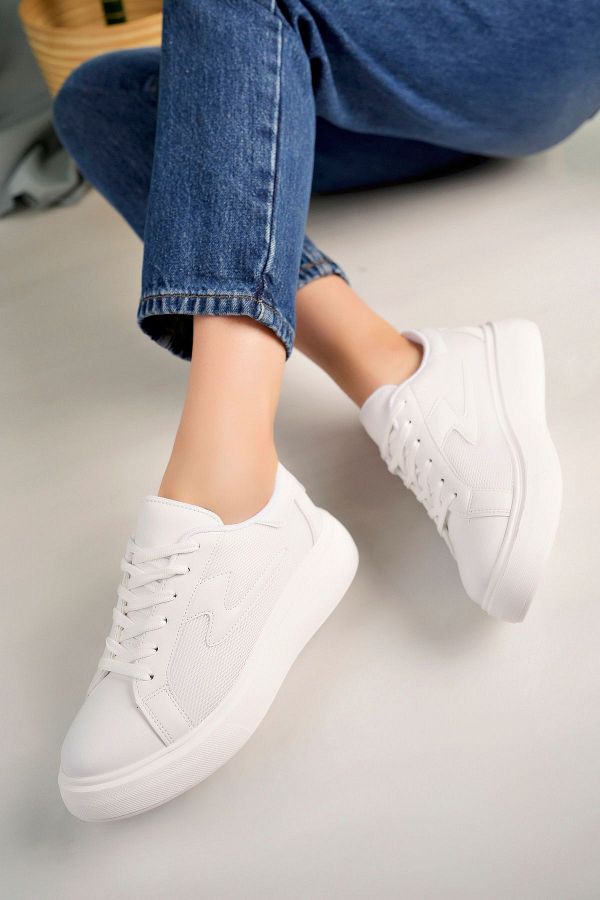 Pelin Ayakkab Zerenyus Women s White Thick Sole Sneakers Sneakers Trendyol