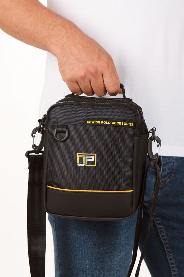 Cross shoulder sports bag clearance