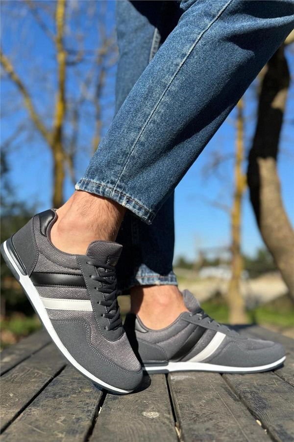 Black sole sports shoes deals