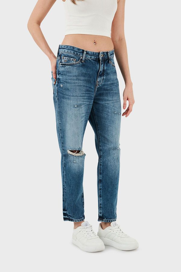 Armani boyfriend jeans outlet
