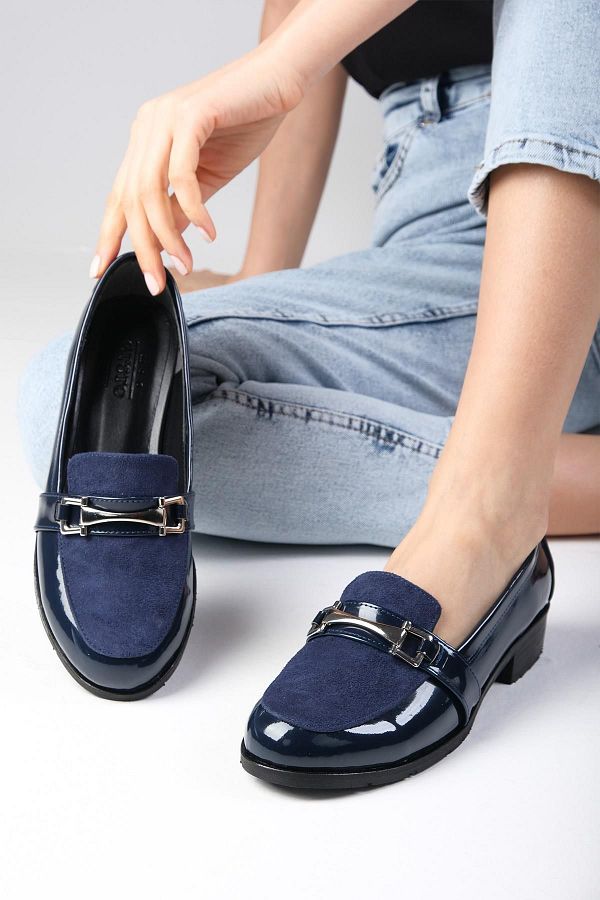 Navy blue patent flat shoes top