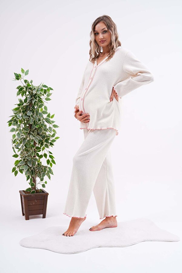 Miss Dünya Lissa Önden Düğmeli Ayarlanabilir Bel Kol ve Paça Fırfır Detaylı Hamile ve Lohusa Pijama Takımı