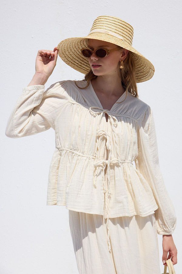 Manuka-Ecru Muslin Blouse - Lacing Detail 1