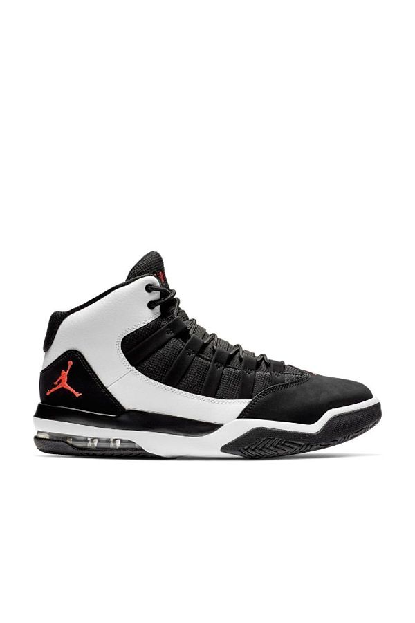 Jordan max 1 deals