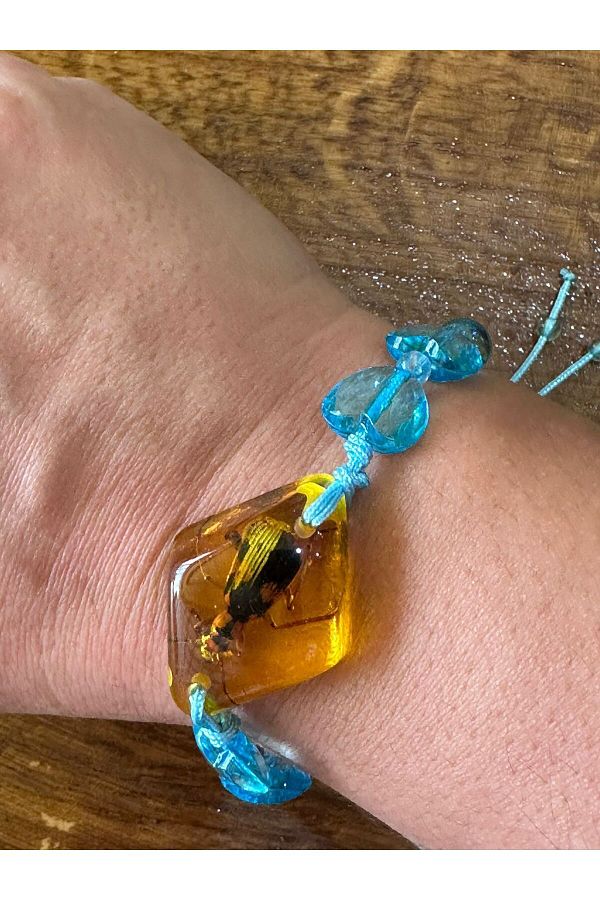 Gönülden Tasarım-Unisex Real Insect Resin Flowing Bracelet 1