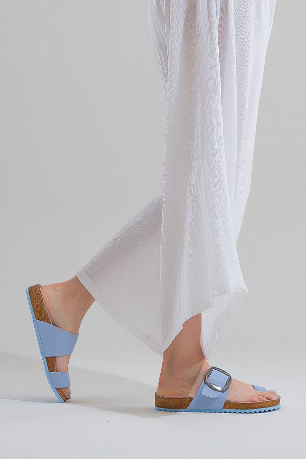 Benetton sandals deals