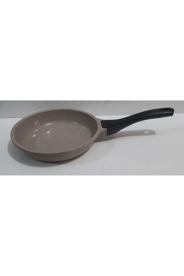 ThermoAD-20 cm Black Pan Mink - with Handle 1