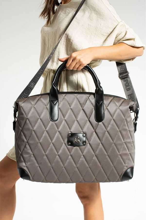 Quilted sports bag cheap