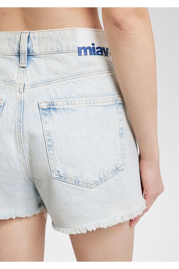 Mavi Cherry 90s Ice Jean Shorts - 1410022 -84423 - Trendyol