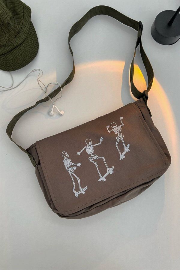 Skateboard messenger bag 2025
