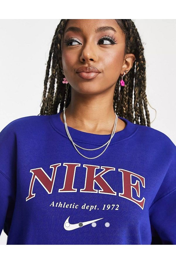 Nike athletic sweatshirt hotsell