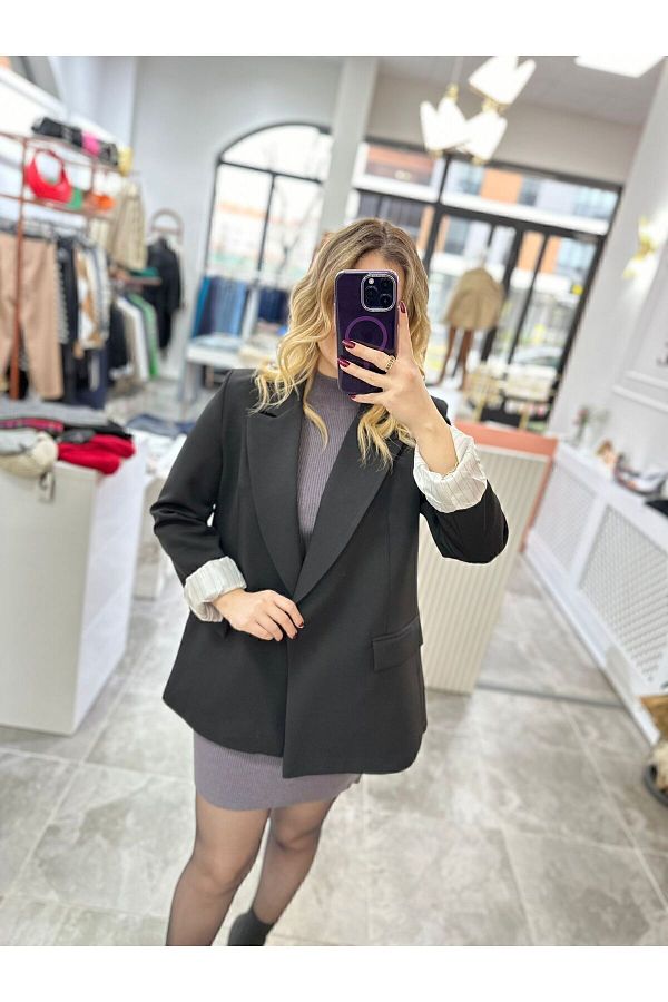Blazer with folded sleeves sales